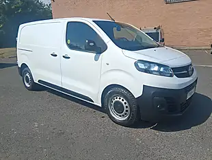 Used 2019 Vauxhall Vivaro 2900 Edition White - Interior and Exterior details 7