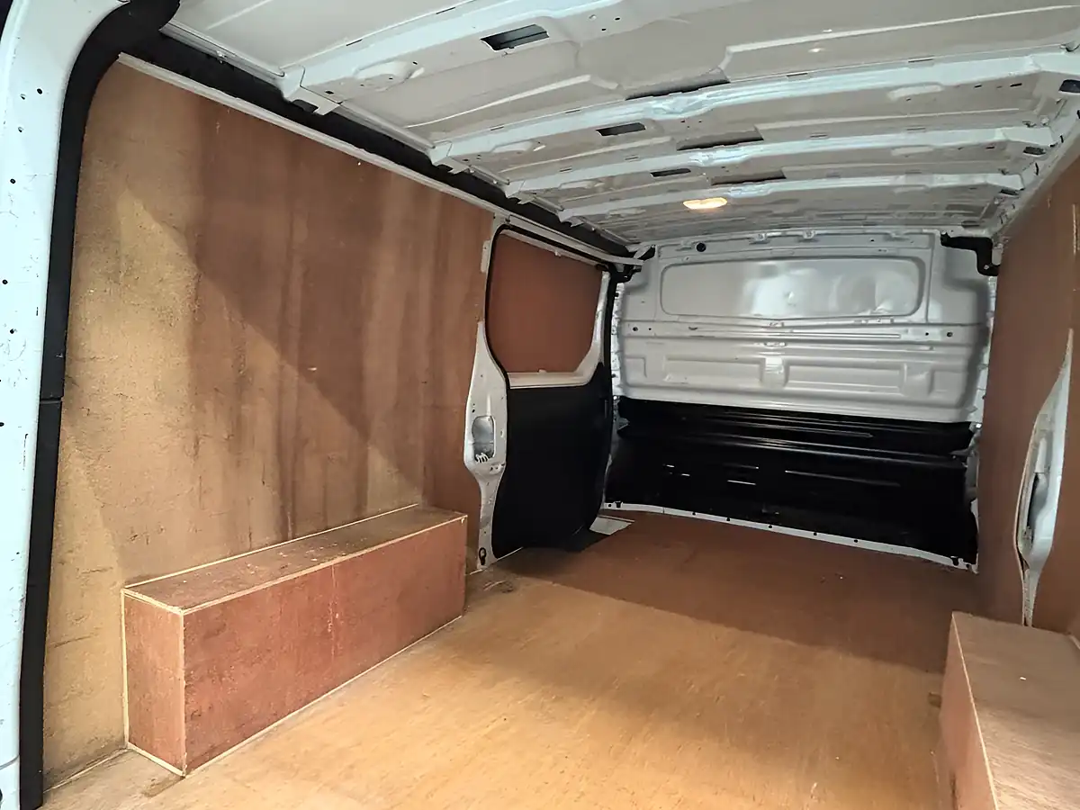 Used 2019 Vauxhall Vivaro 2900 Panel Van L2 H1 White - Interior and Exterior details 19