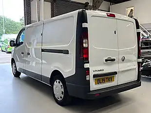 Used 2019 Vauxhall Vivaro 2900 Panel Van L2 H1 White - Interior and Exterior details 7