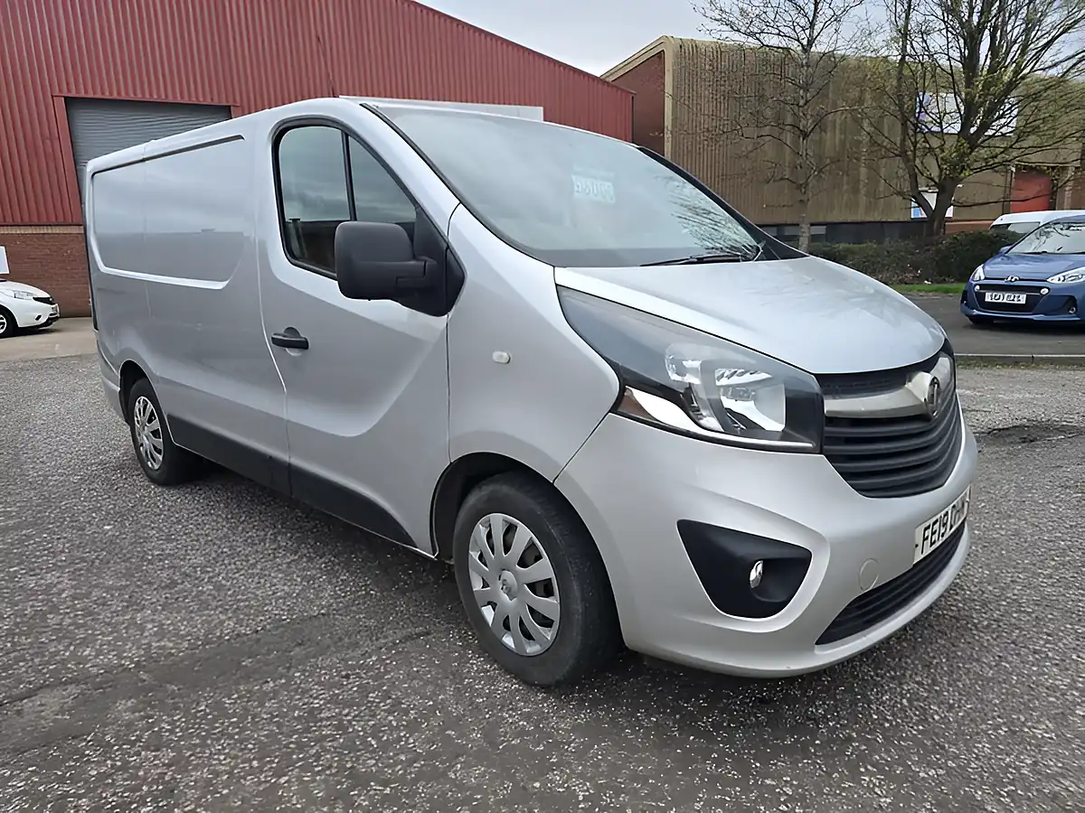 Used 2019 Vauxhall Vivaro 2900 Sportive Silver - Interior and Exterior details 13