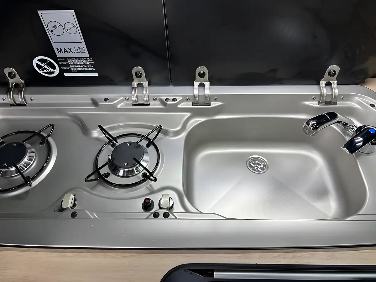 Used 2019 Vauxhall Vivaro Campervan Grey - Interior and Exterior details 15