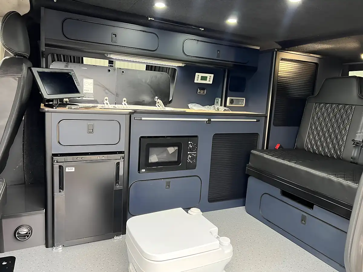 Used 2019 Vauxhall Vivaro Campervan Grey - Interior and Exterior details 16