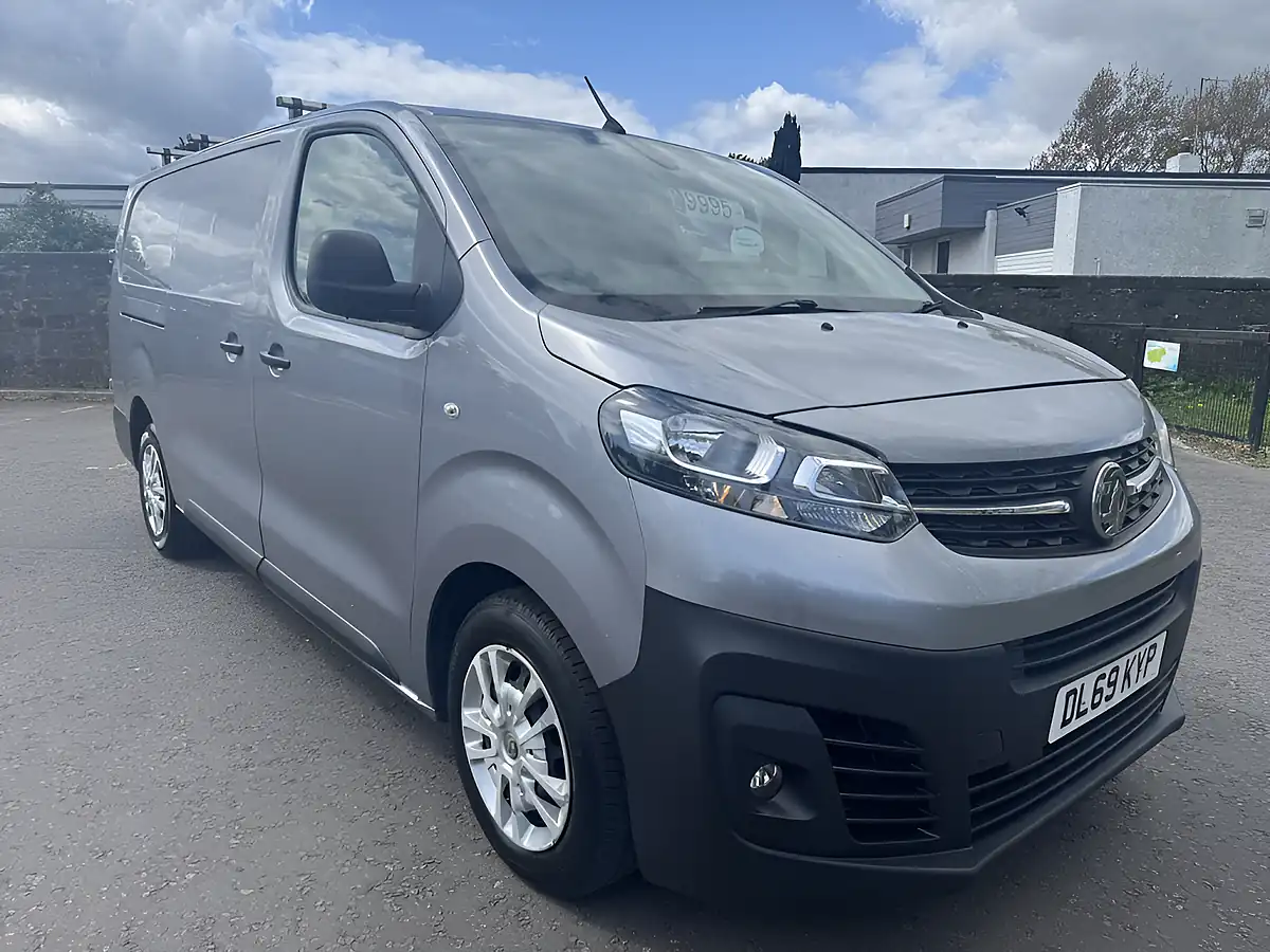 Used 2019 Vauxhall Vivaro Dynamic Grey - Front View