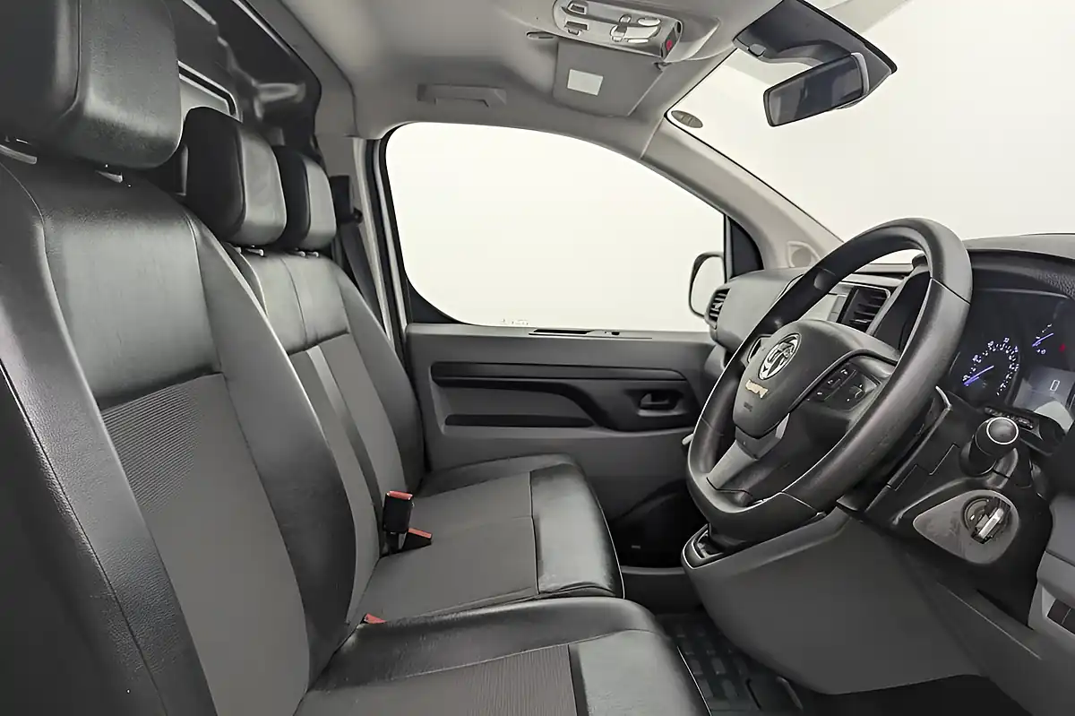 Used 2019 Vauxhall Vivaro Dynamic - Interior and Exterior details 2
