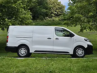 Used 2019 Vauxhall Vivaro Dynamic White - Interior and Exterior details 19