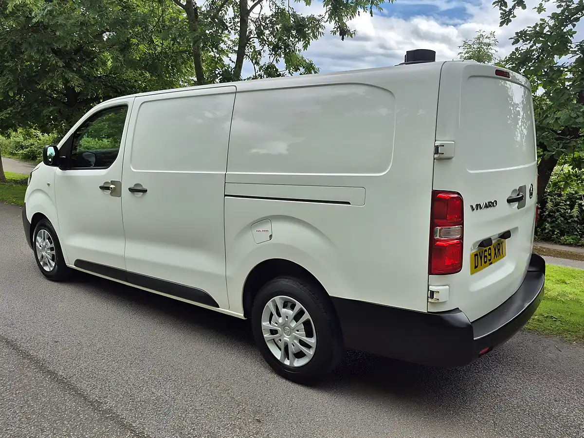 Used 2019 Vauxhall Vivaro Dynamic White - Interior and Exterior details 5