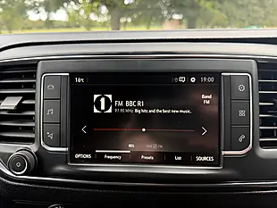 Used 2019 Vauxhall Vivaro Dynamic White - Interior and Exterior details 16