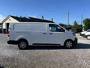 Used 2019 Vauxhall Vivaro Dynamic White - Interior and Exterior details 12