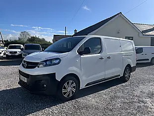 Used 2019 Vauxhall Vivaro Dynamic White - Interior and Exterior details 7
