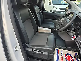 Used 2019 Vauxhall Vivaro Edition H1 White - Interior and Exterior details 19
