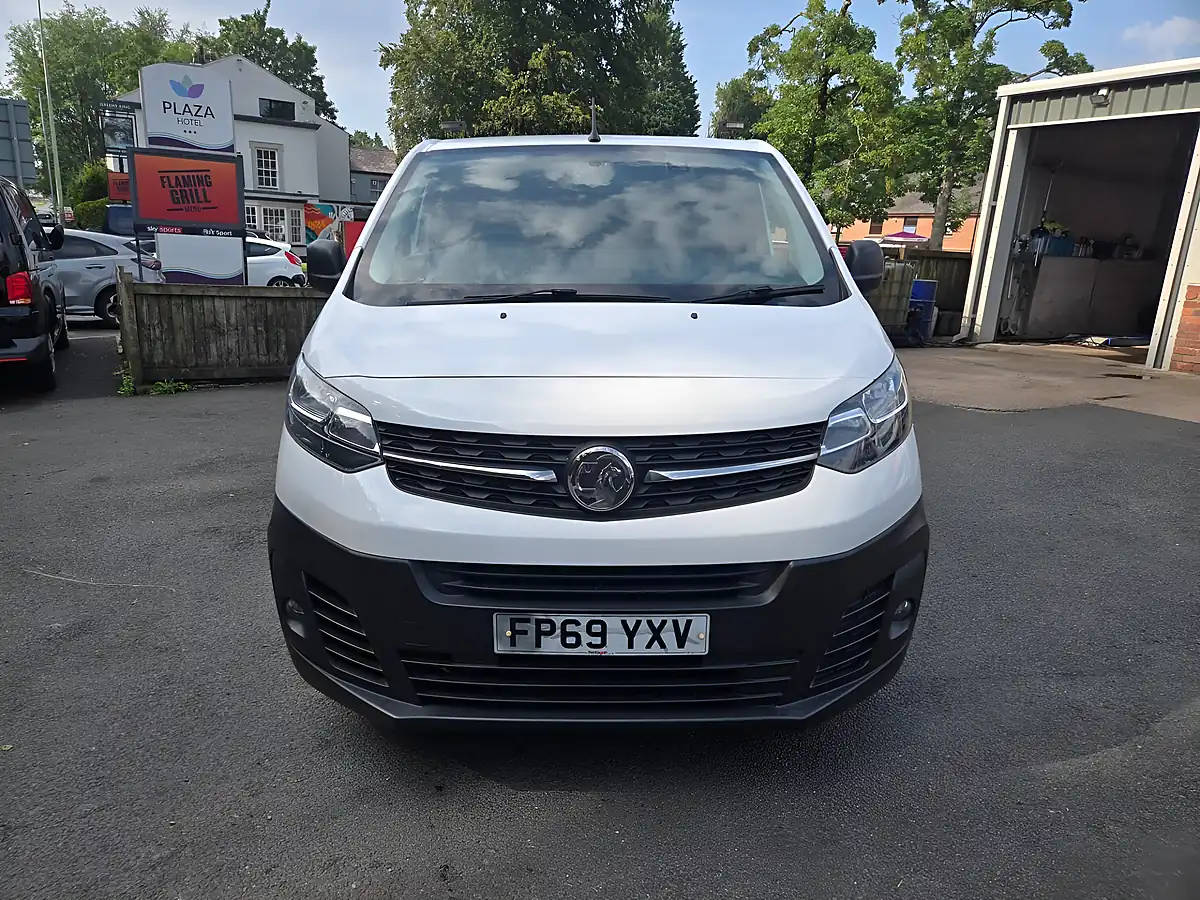 Used 2019 Vauxhall Vivaro Edition H1 White - Interior and Exterior details 2