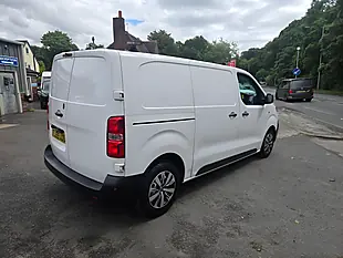 Used 2019 Vauxhall Vivaro Edition H1 White - Interior and Exterior details 11