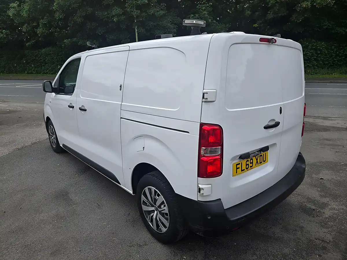 Used 2019 Vauxhall Vivaro Edition H1 White - Interior and Exterior details 8