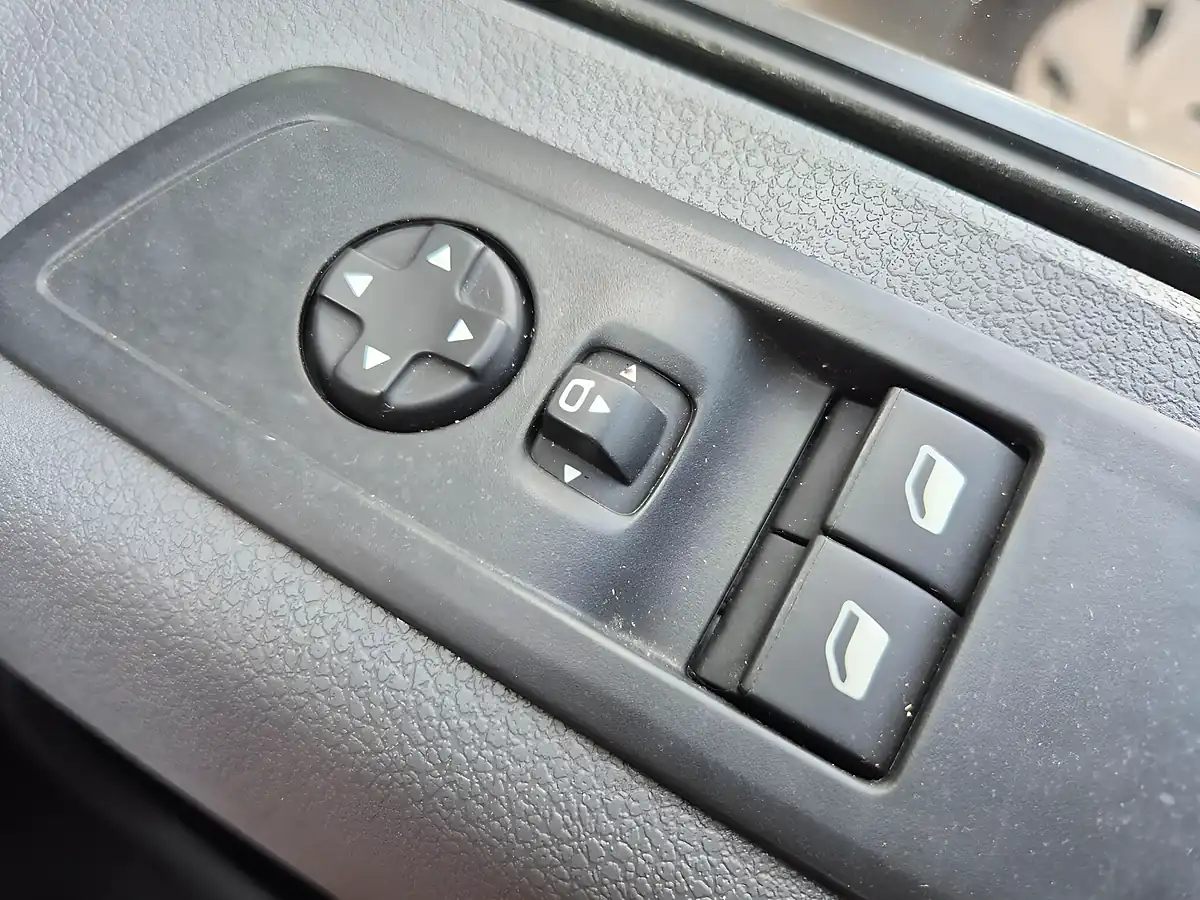 Used 2019 Vauxhall Vivaro Edition L1 H1 White - Interior and Exterior details 10
