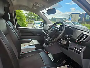 Used 2019 Vauxhall Vivaro Edition White - Interior and Exterior details 12