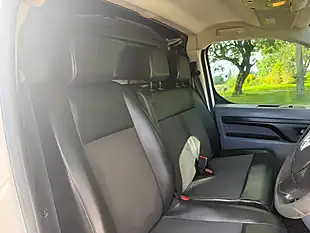 Used 2019 Vauxhall Vivaro Edition White - Interior and Exterior details 11