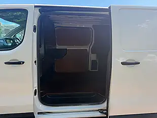 Used 2019 Vauxhall Vivaro Edition White - Interior and Exterior details 15
