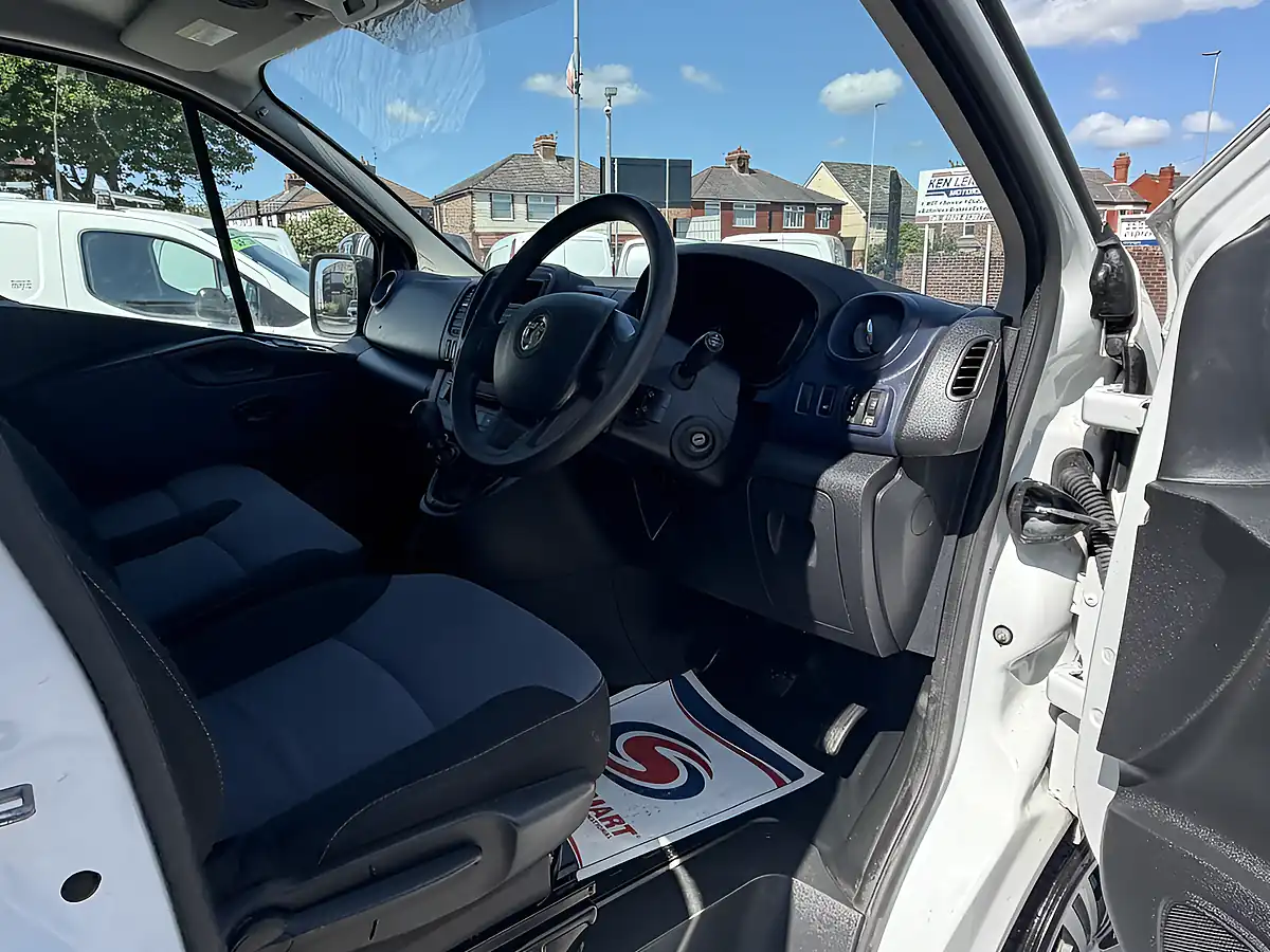 Used 2019 Vauxhall Vivaro L1 H1 (swb) 2900 White - Interior and Exterior details 12