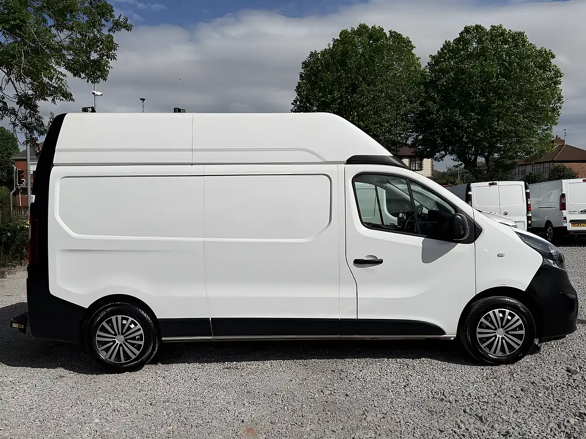 Used 2019 Vauxhall Vivaro L2 H2 (lwb) 2900 White - Interior and Exterior details 11
