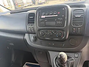 Used 2019 Vauxhall Vivaro L2 H2 (lwb) 2900 White - Interior and Exterior details 14