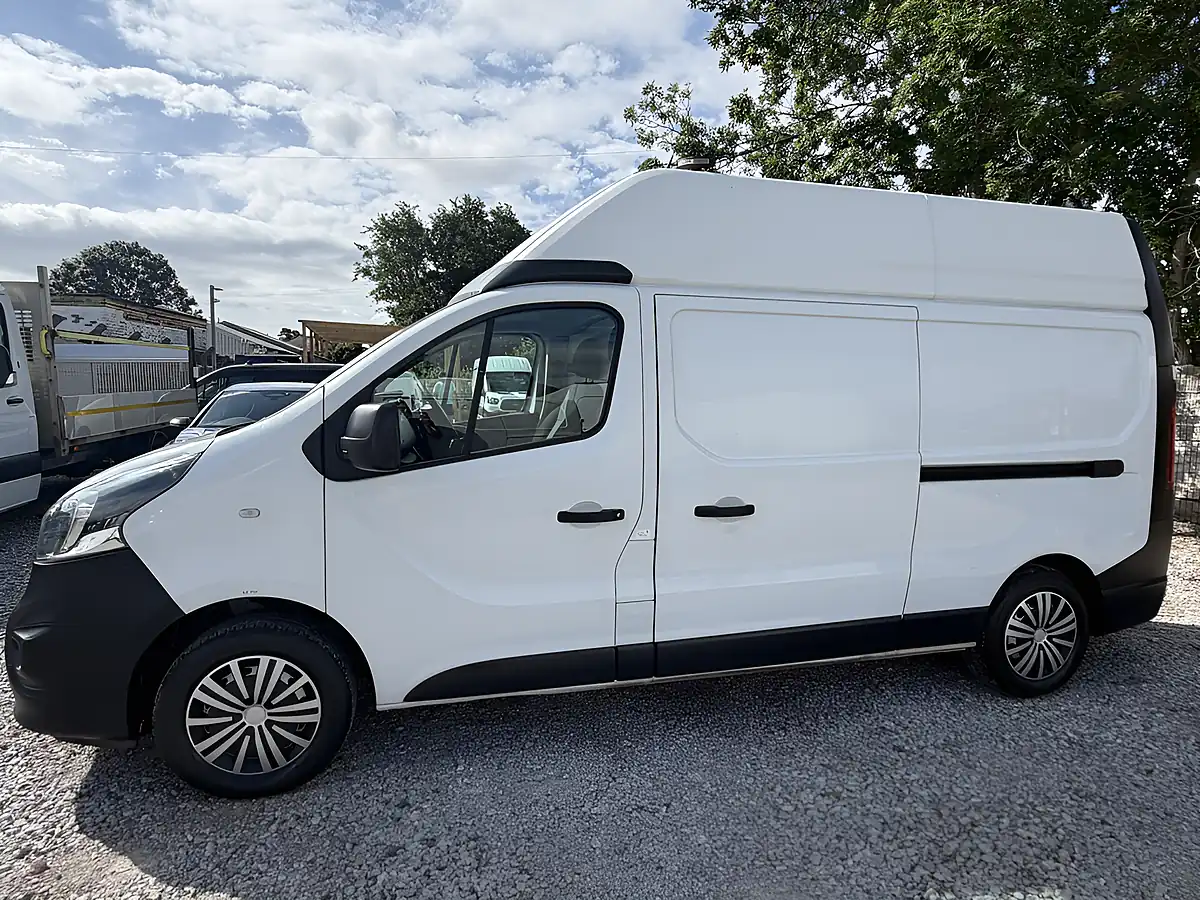 Used 2019 Vauxhall Vivaro L2 H2 (lwb) 2900 White - Interior and Exterior details 6