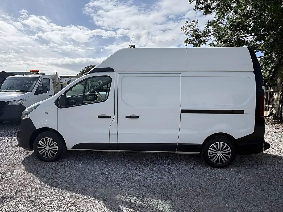 Used 2019 Vauxhall Vivaro L2 H2 (lwb) 2900 White - Interior and Exterior details 7