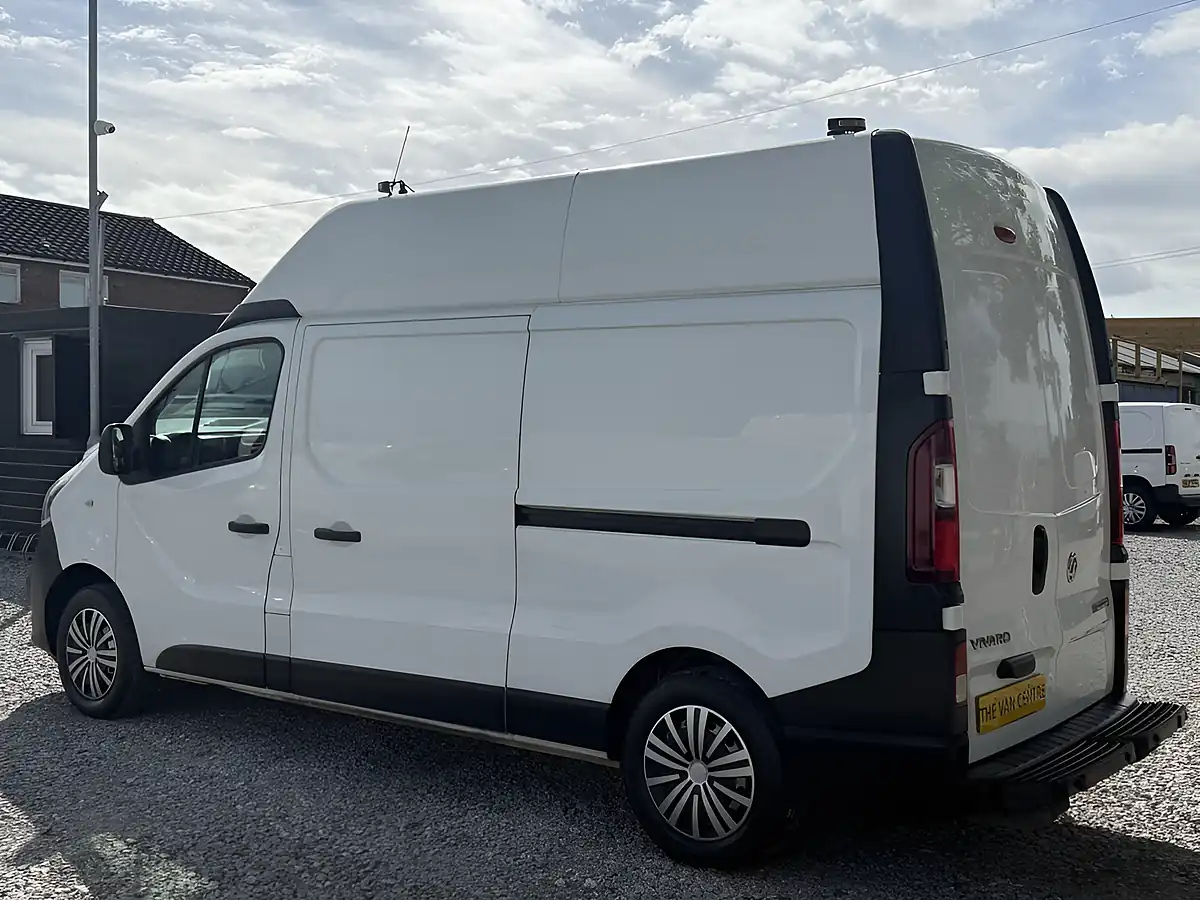 Used 2019 Vauxhall Vivaro L2 H2 (lwb) 2900 White - Interior and Exterior details 8