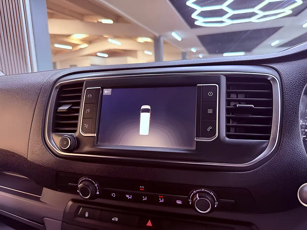 Used 2019 Vauxhall Vivaro L2H1 2900 Dynamic S/S [stunning Example] White - Interior and Exterior details 12