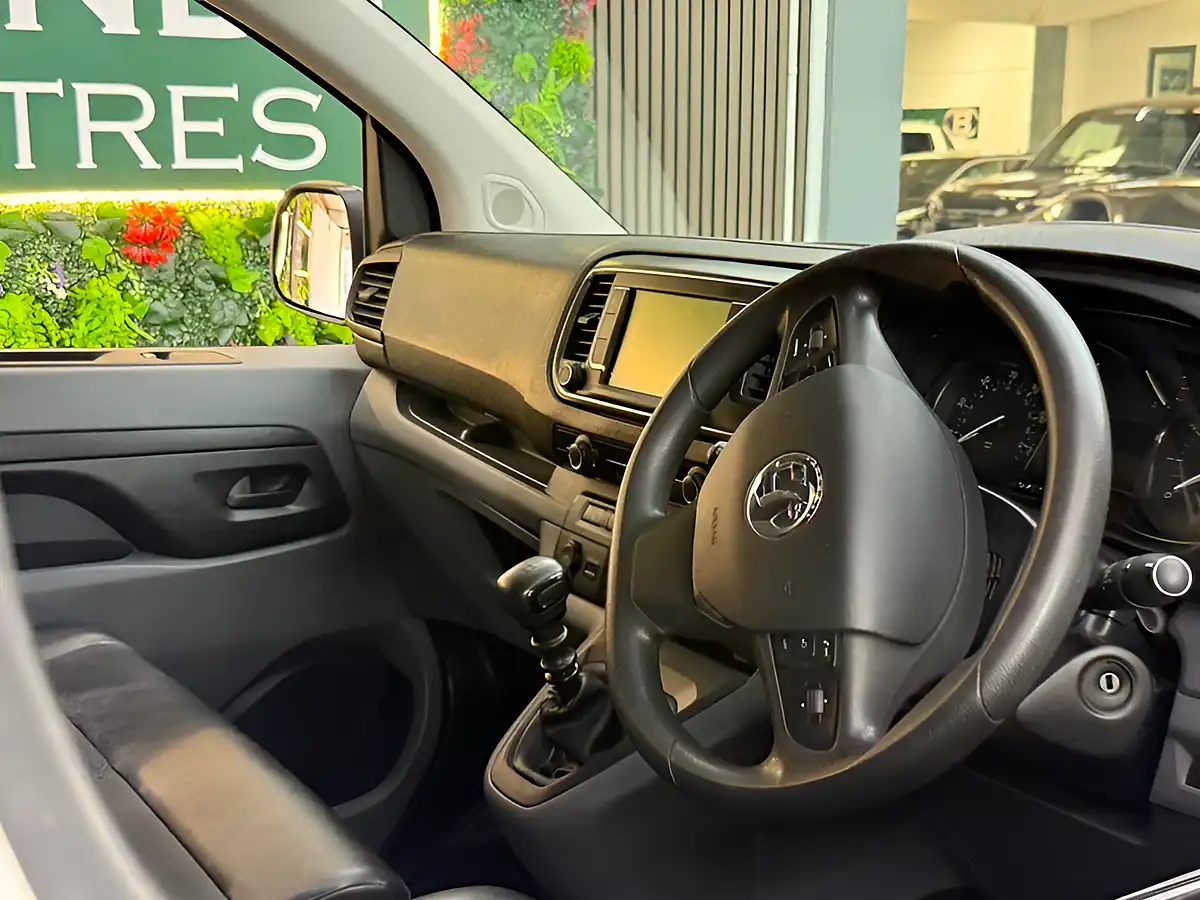 Used 2019 Vauxhall Vivaro L2H1 2900 Dynamic S/S [stunning Example] White - Interior and Exterior details 13