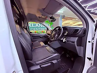 Used 2019 Vauxhall Vivaro L2H1 2900 Dynamic S/S [stunning Example] White - Interior and Exterior details 20