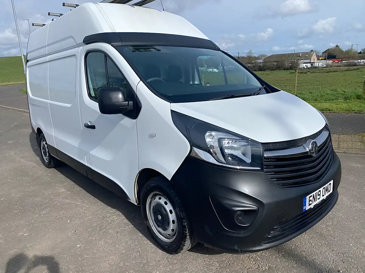 Used 2019 Vauxhall Vivaro Lwb High Roof White - Front View