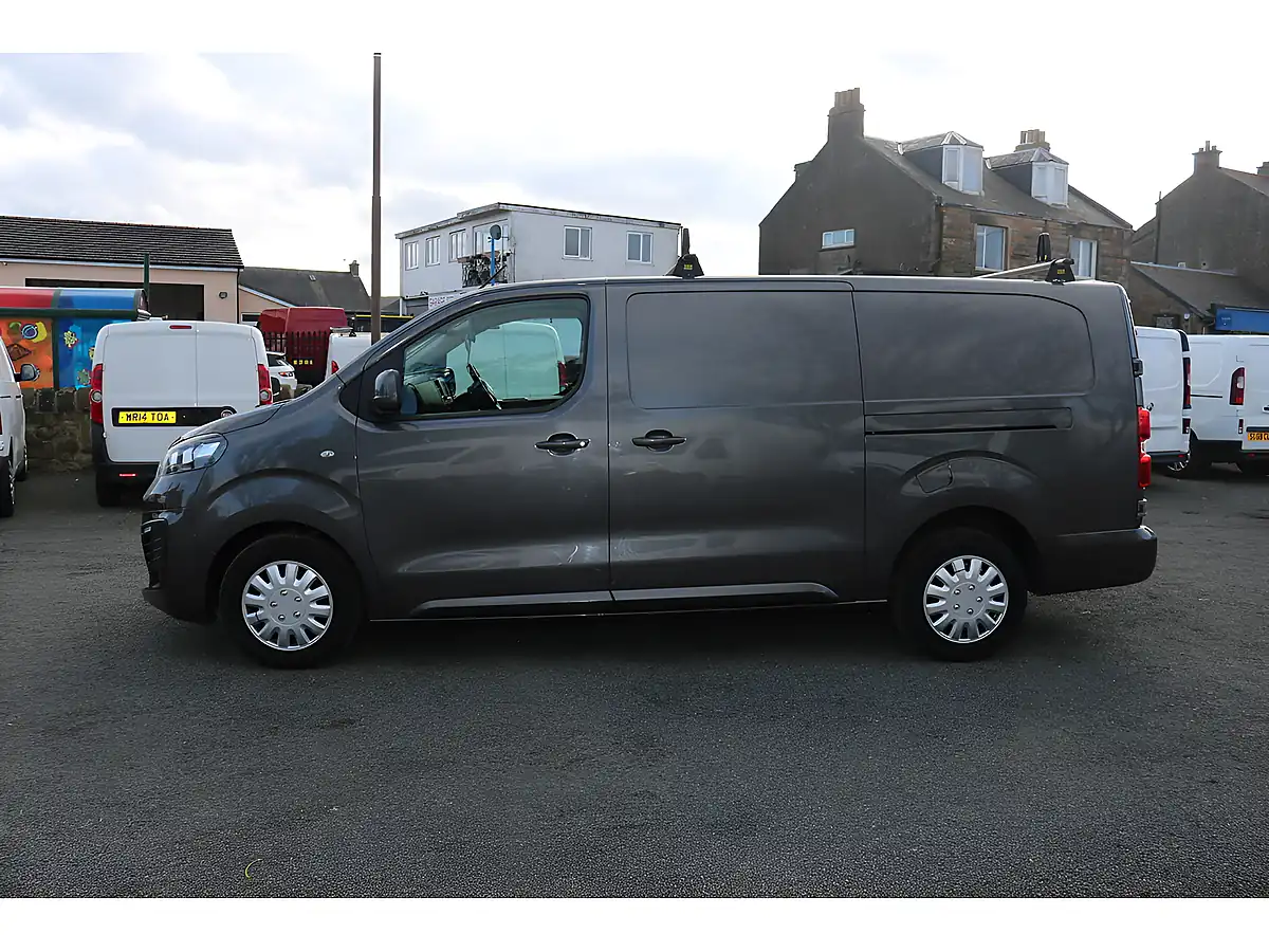 Used 2019 Vauxhall Vivaro Sportive Grey - Interior and Exterior details 4