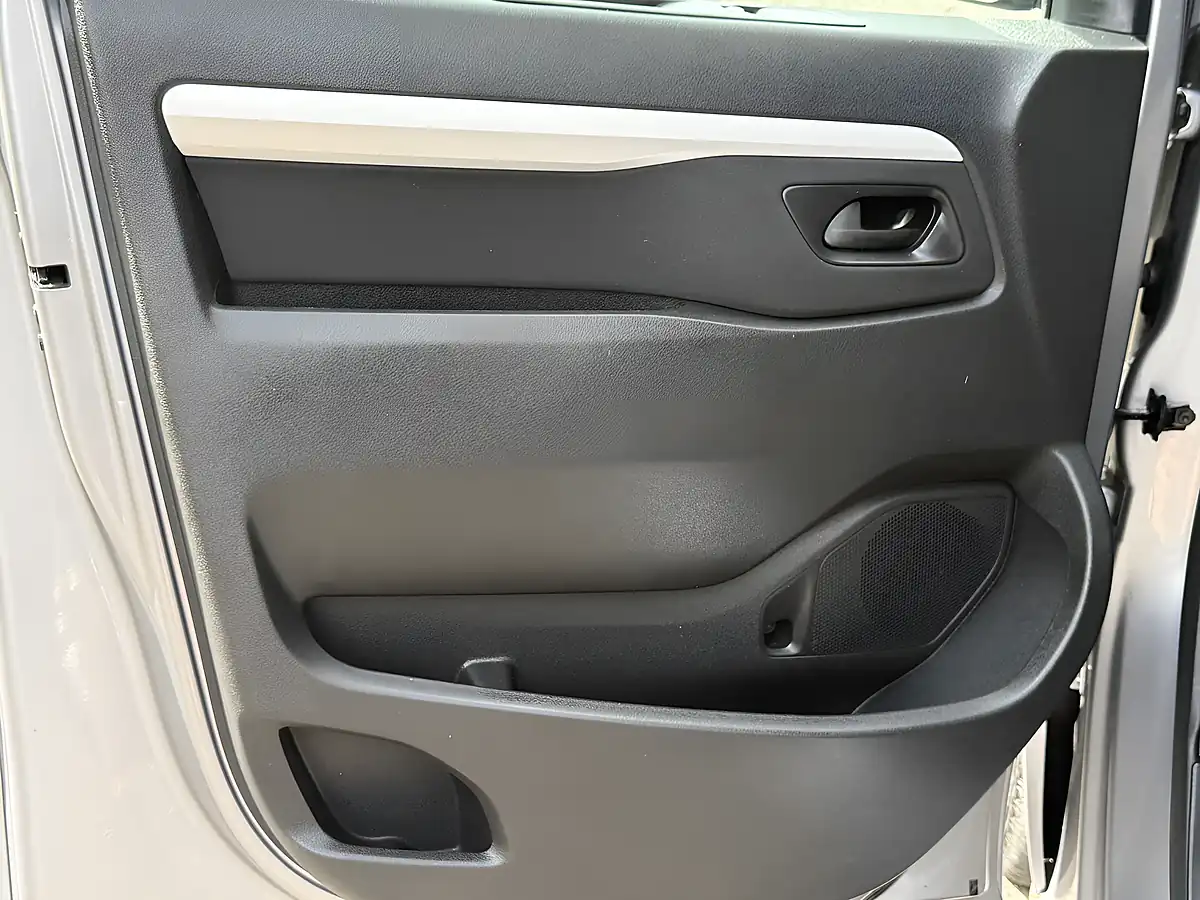 Used 2019 Vauxhall Vivaro Sportive Grey - Interior and Exterior details 15