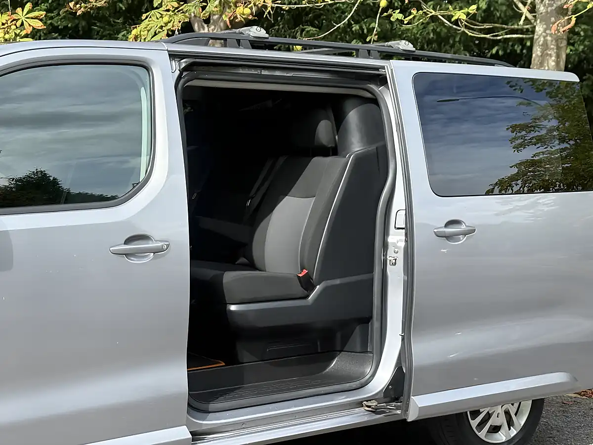 Used 2019 Vauxhall Vivaro Sportive Grey - Interior and Exterior details 3