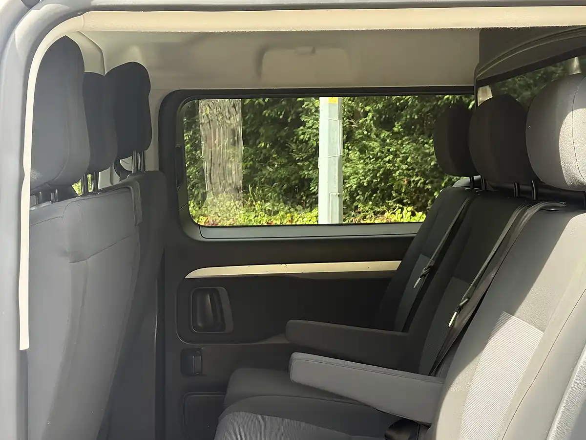 Used 2019 Vauxhall Vivaro Sportive Grey - Interior and Exterior details 5