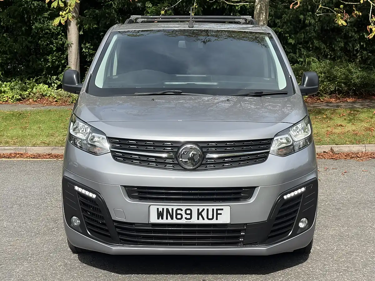 Used 2019 Vauxhall Vivaro Sportive Grey - Interior and Exterior details 8