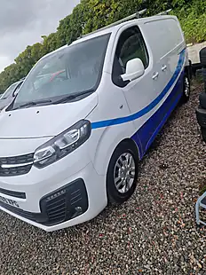 Used 2019 Vauxhall Vivaro Sportive H1 White - Interior and Exterior details 3
