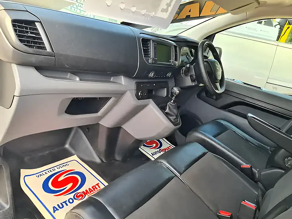 Used 2019 Vauxhall Vivaro Sportive - Interior and Exterior details 17