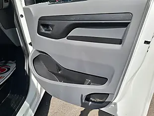 Used 2019 Vauxhall Vivaro Sportive - Interior and Exterior details 19