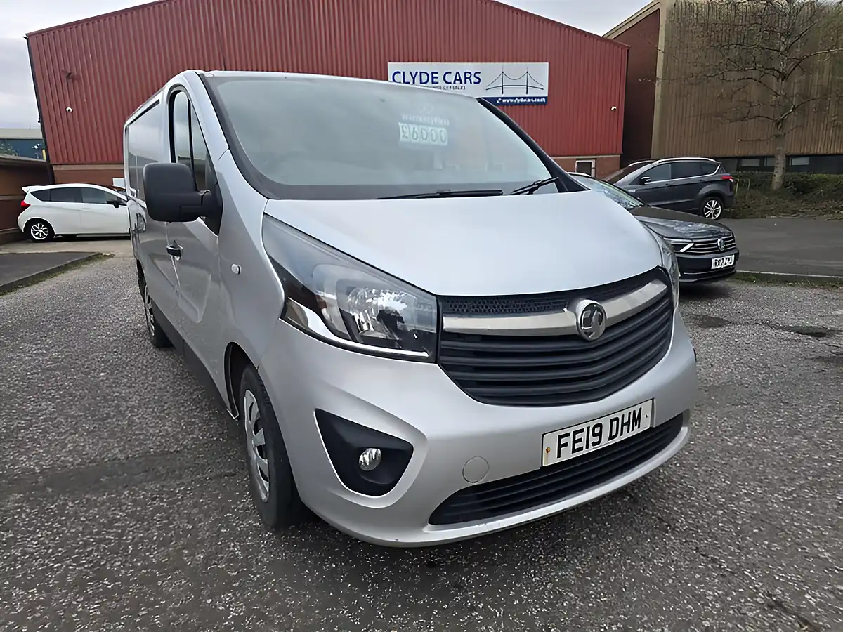 Used 2019 Vauxhall Vivaro Sportive Silver - Interior and Exterior details 14