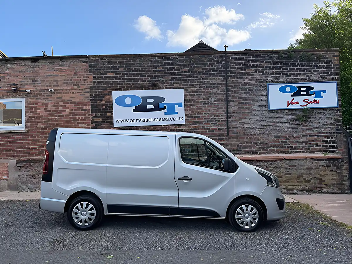 Used 2019 Vauxhall Vivaro Sportive Silver - Interior and Exterior details 20