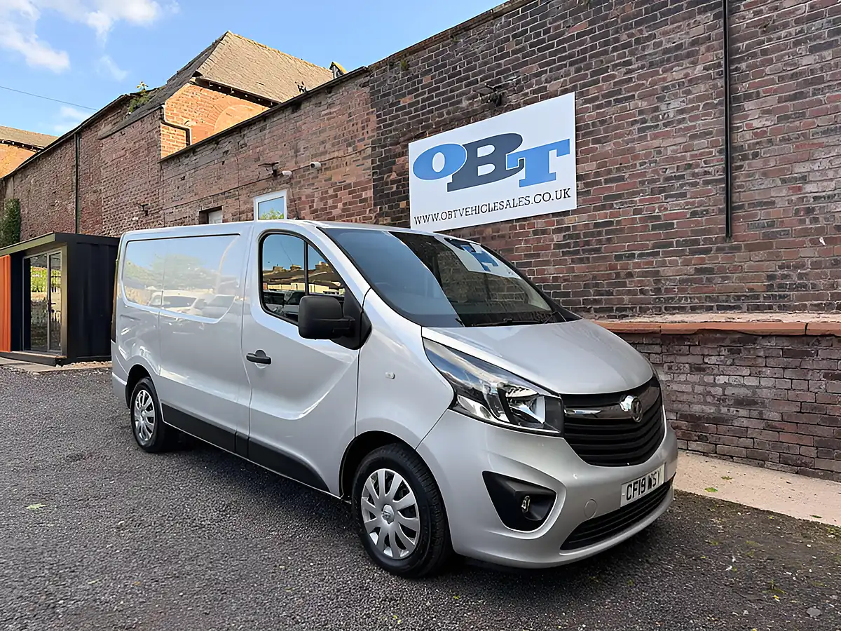 Used 2019 Vauxhall Vivaro Sportive Silver - Interior and Exterior details 7