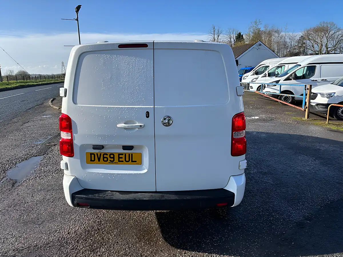 Used 2019 Vauxhall Vivaro Sportive White - Interior and Exterior details 4