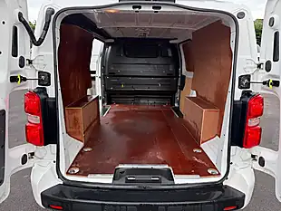 Used 2019 Vauxhall Vivaro Sportive White - Interior and Exterior details 16