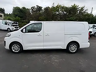 Used 2019 Vauxhall Vivaro Sportive White - Interior and Exterior details 6