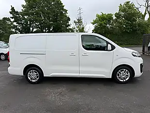 Used 2019 Vauxhall Vivaro Sportive White - Interior and Exterior details 9