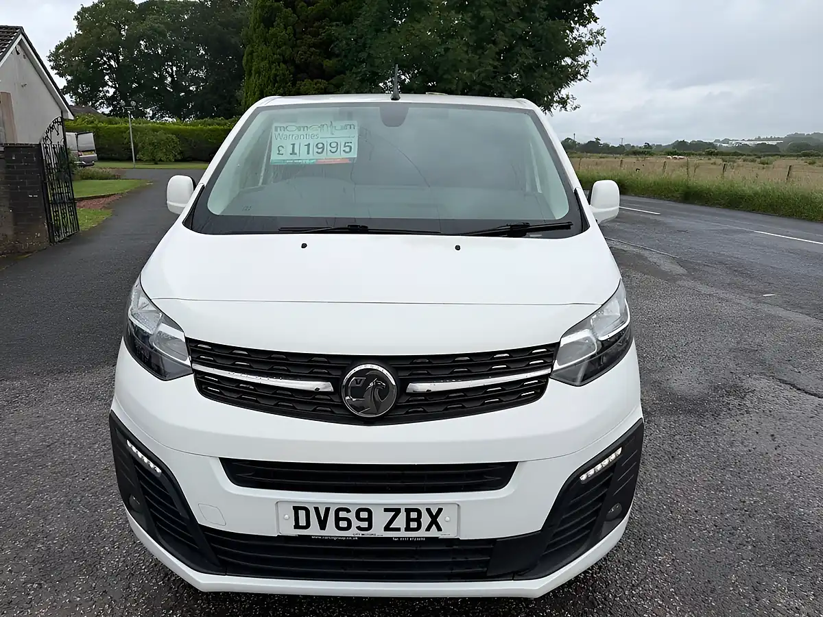Used 2019 Vauxhall Vivaro Sportive White - Interior and Exterior details 10