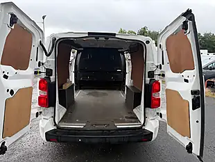 Used 2019 Vauxhall Vivaro Sportive White - Interior and Exterior details 11