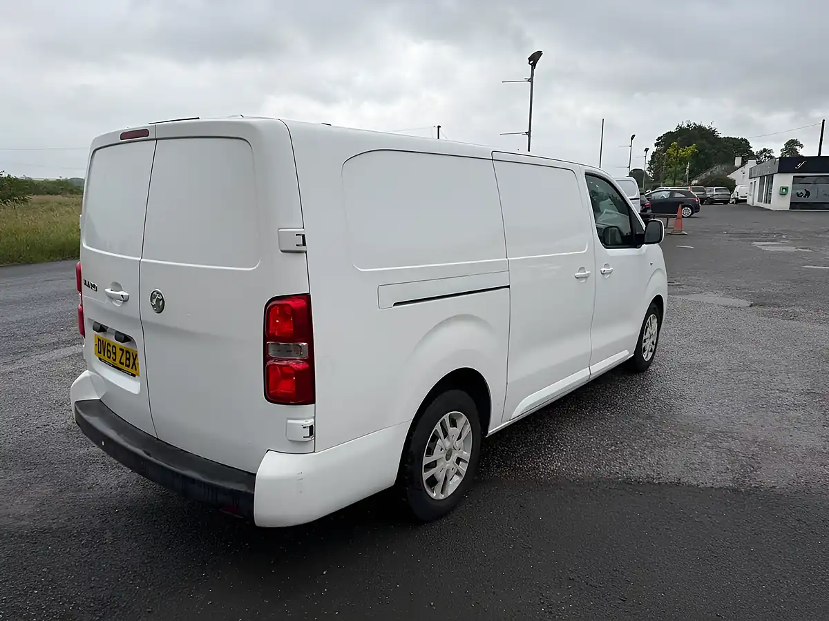 Used 2019 Vauxhall Vivaro Sportive White - Interior and Exterior details 4