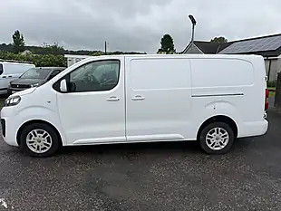 Used 2019 Vauxhall Vivaro Sportive White - Interior and Exterior details 8